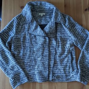 Max Studio black and white stretch blazer